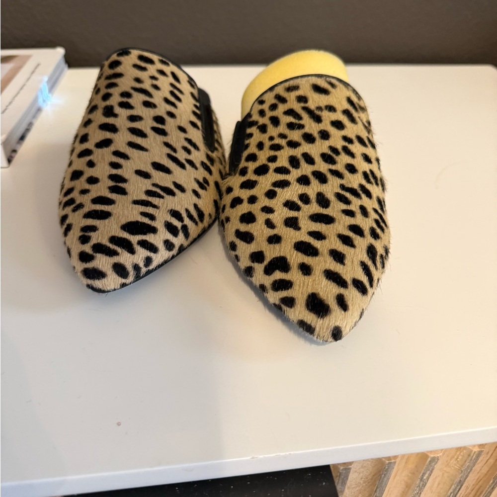 NWOB Jenni Kayne Black and Tan Leopard Print Mules - Picture 2 of 6